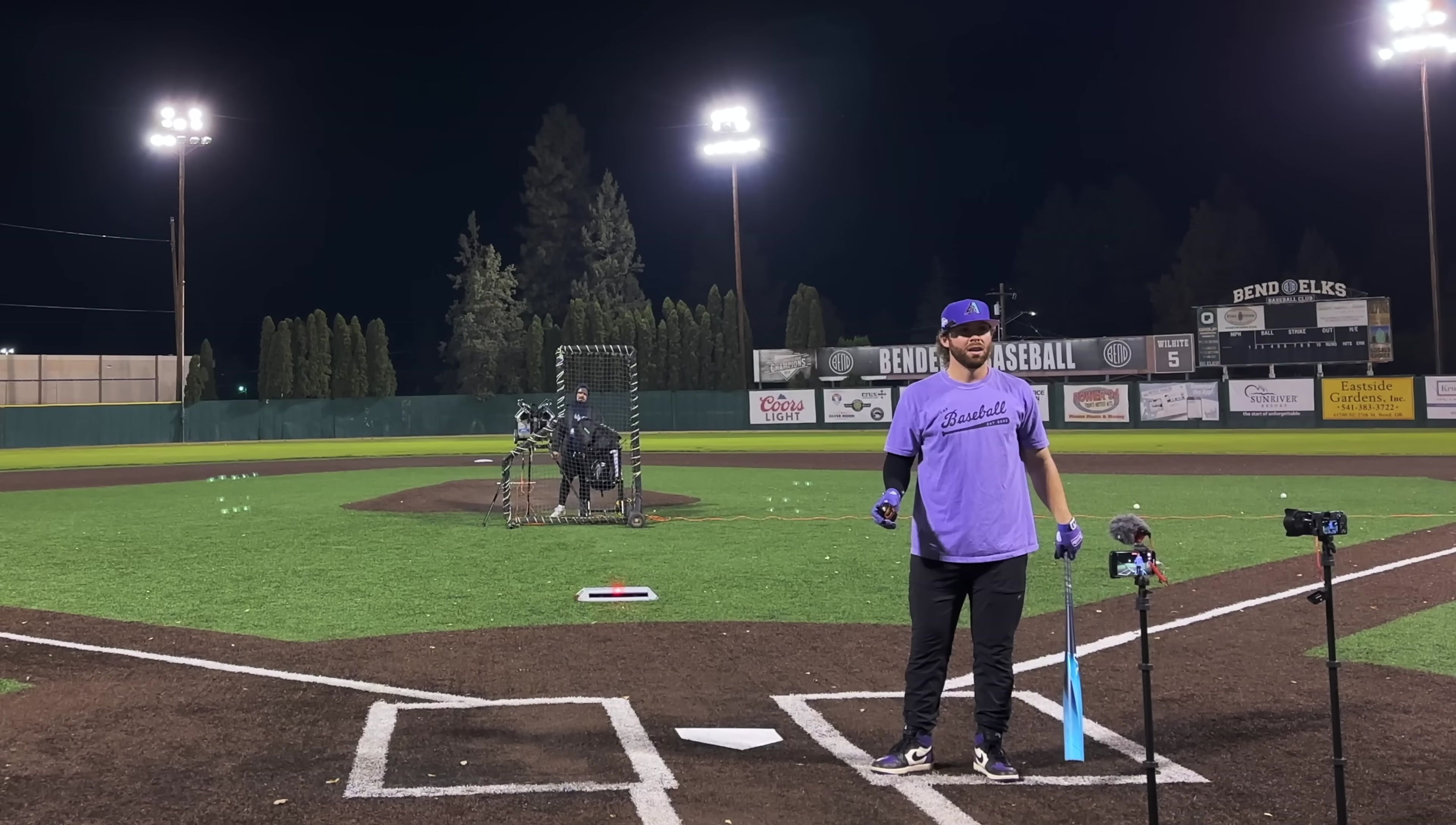 Screenshot showing a home run hit with the Rawlings CLOUT AI BBCOR bat, highlighting distance.