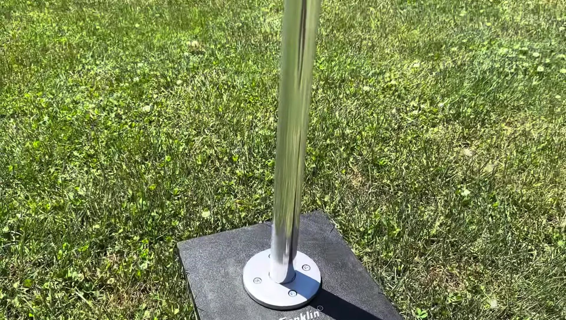 Metal post and composite plastic section