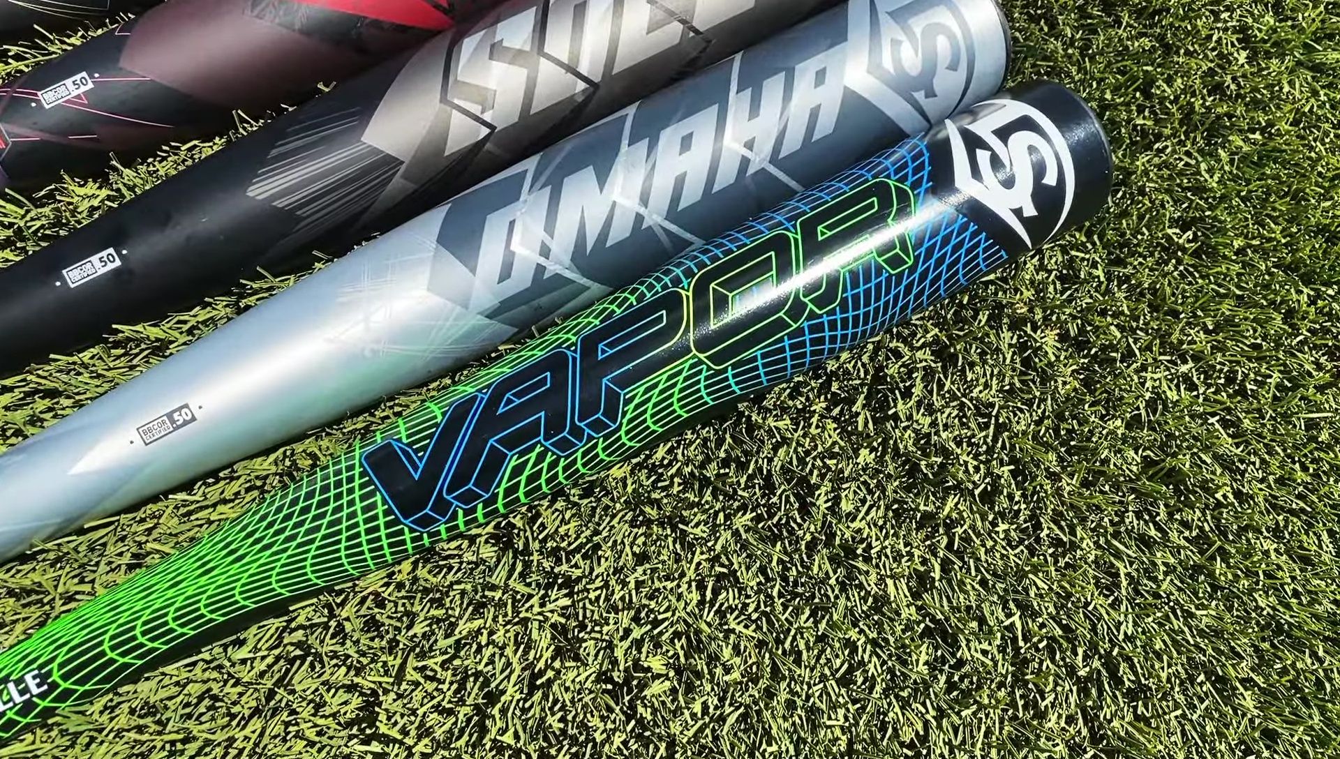 Close-up of the $99 Louisville Slugger Vapor BBCOR bat.