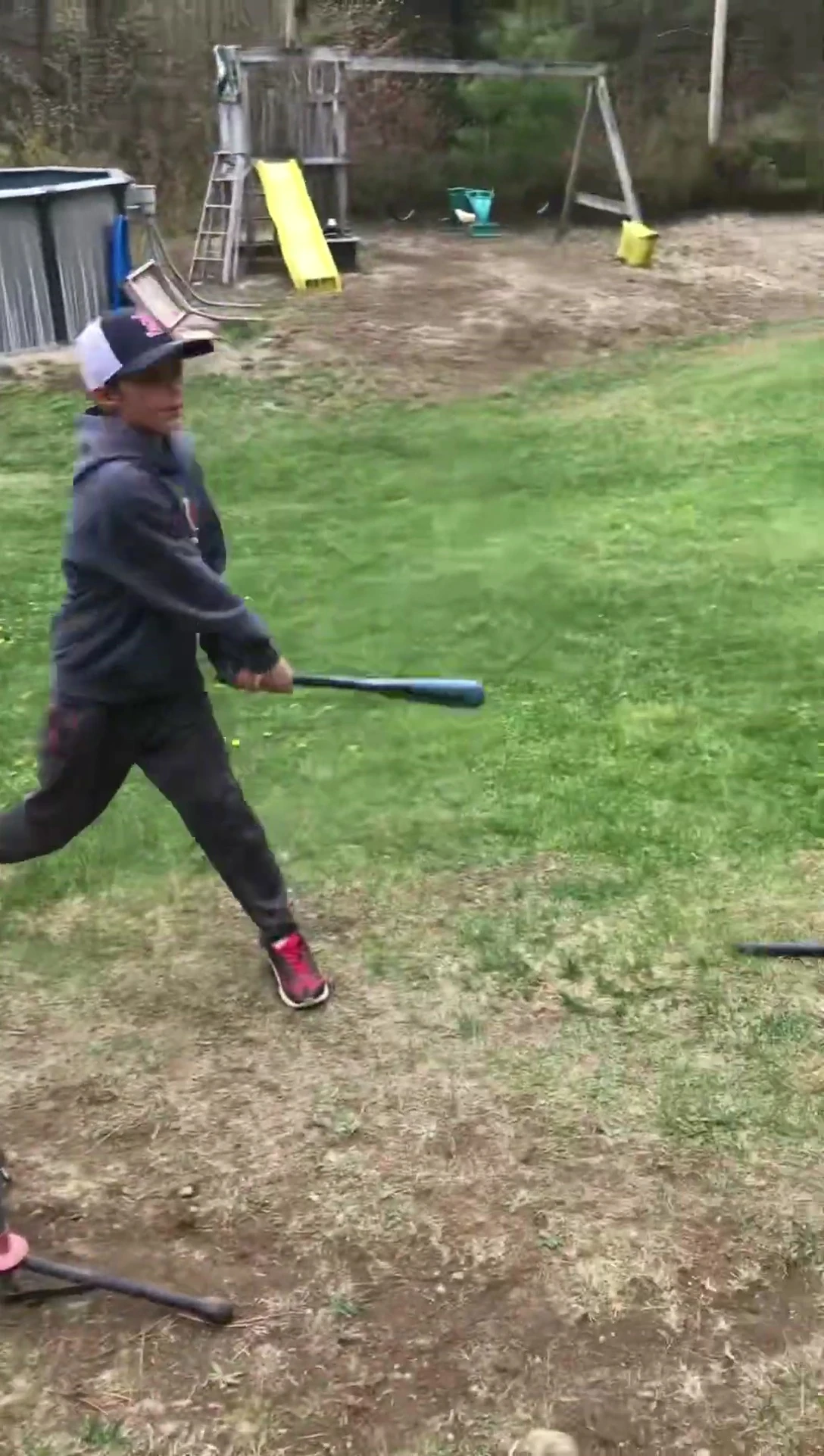 Illustrative slow-motion of an inefficient swing