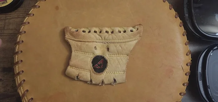 Choose the appropriate brush based on the level of dirt. For lightly soiled areas, a soft horsehair brush or a toothbrush might suffice. For heavily soiled areas, use a hard-bristled brush (angled or round).