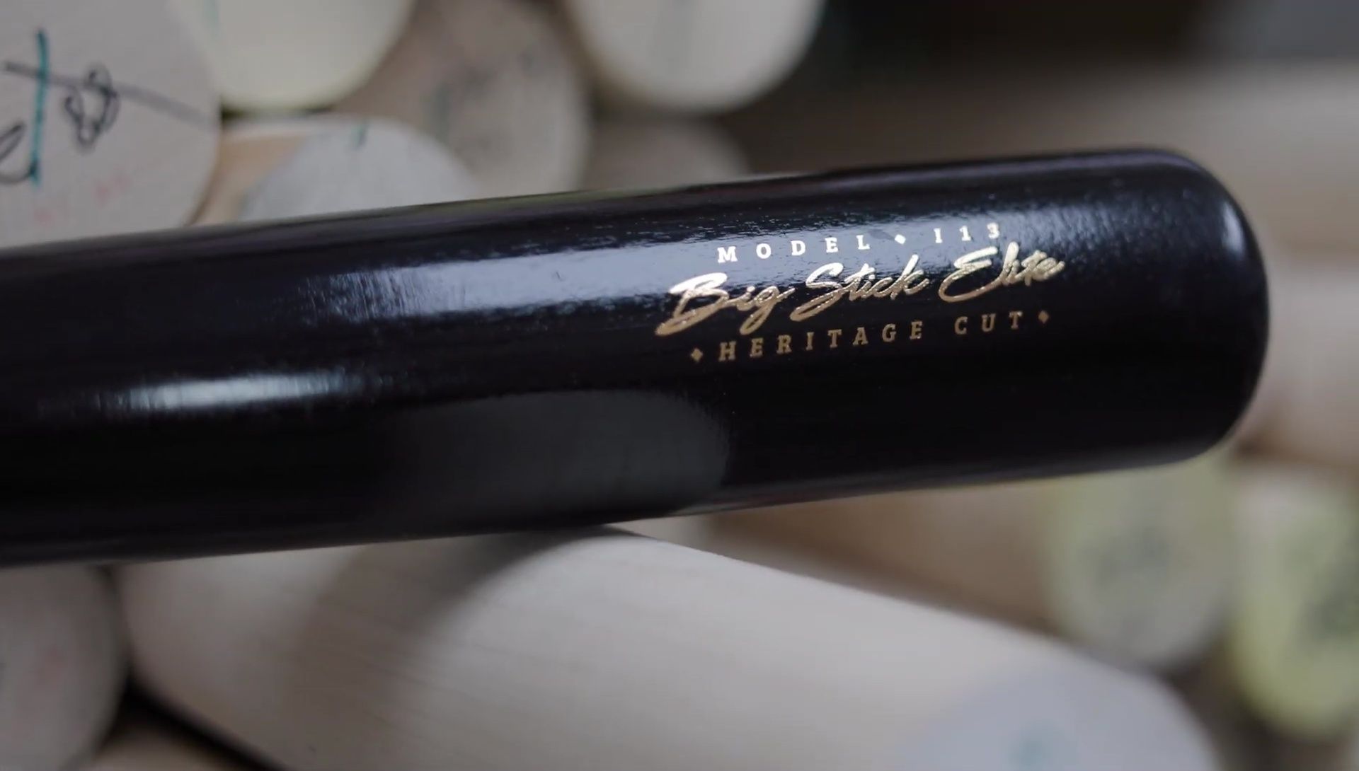 The I13 model, emphasizing the larger barrel and thinner handle.