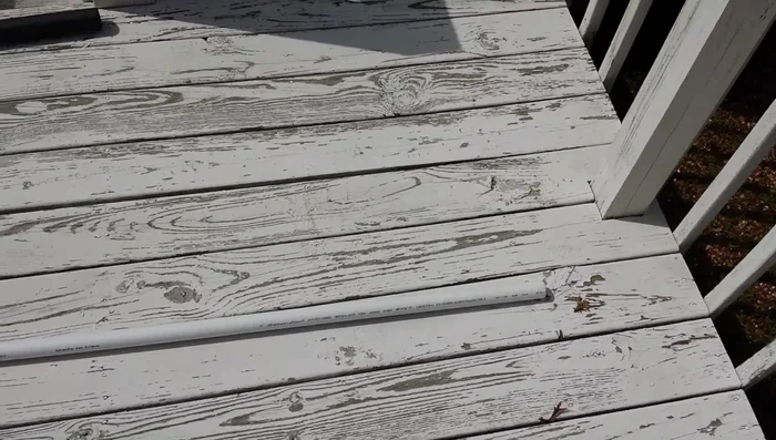 Fill the base pipes with sand for added stability (optional).