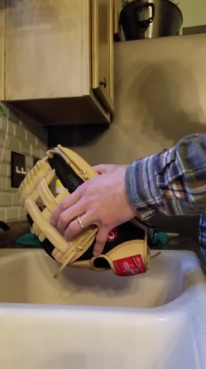 Allow the water to drain; avoid letting it puddle.