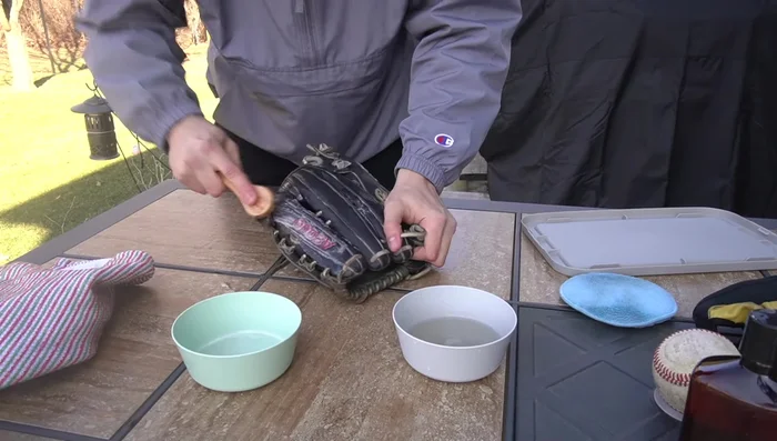 Conditioning with Sarna Conditioner: