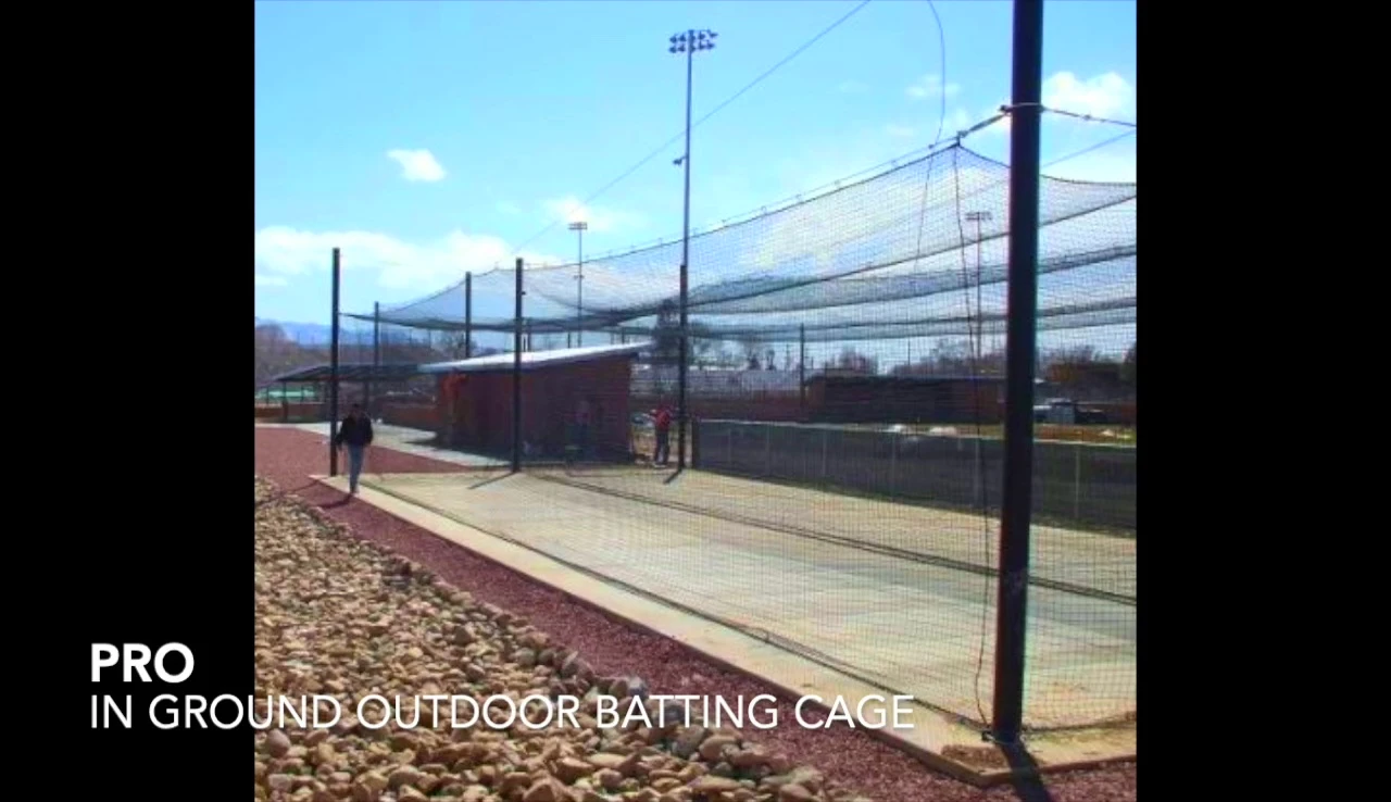 Comparison of pole diameters in pro and collegiate models