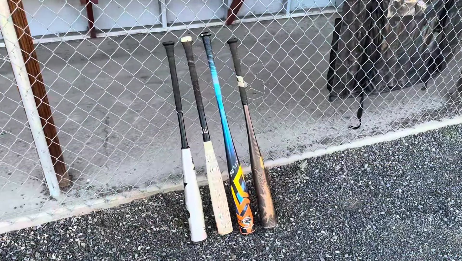 Coach summarizing the bat comparison