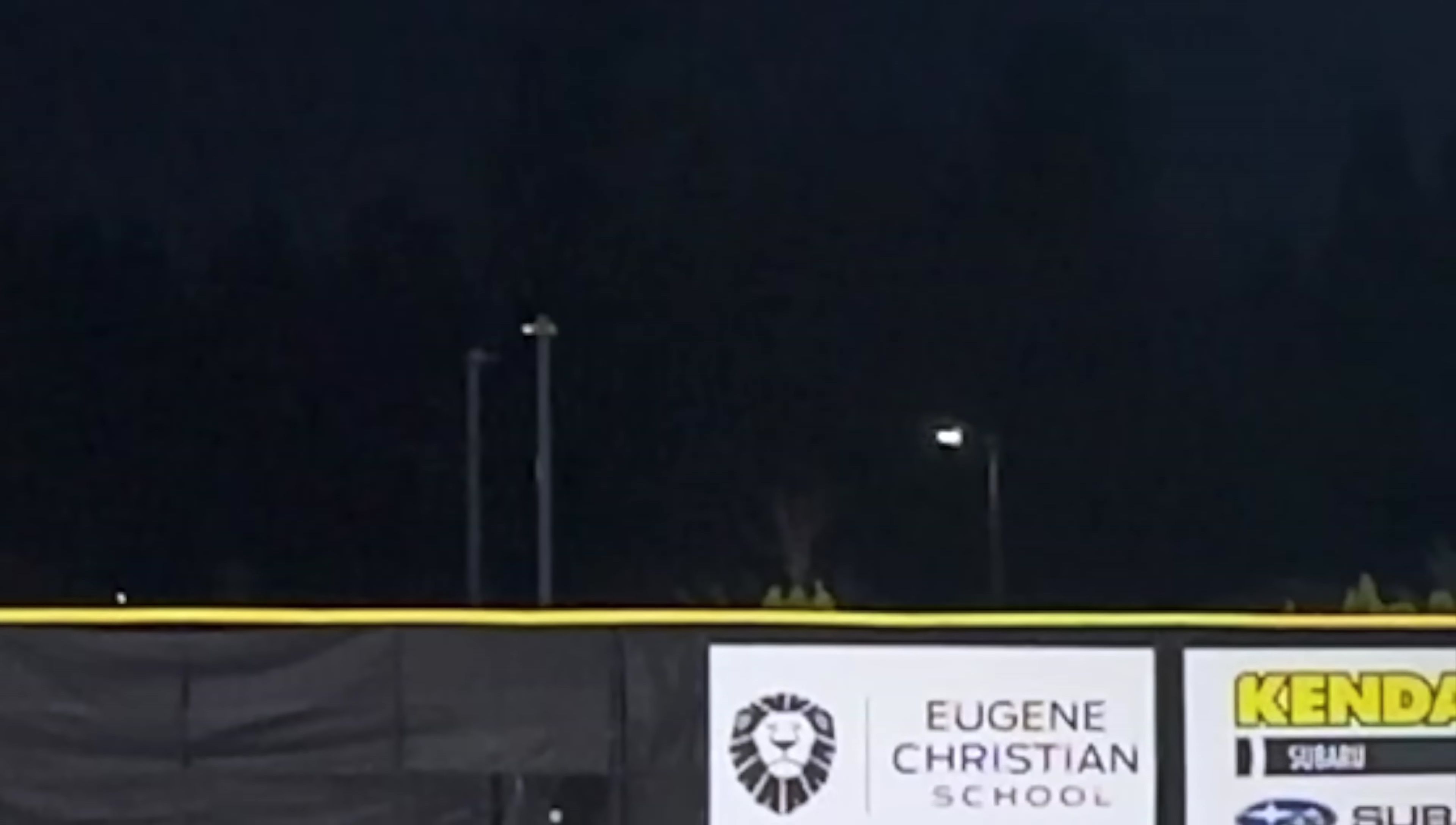 Close-up of the Rawlings Icon bat.
