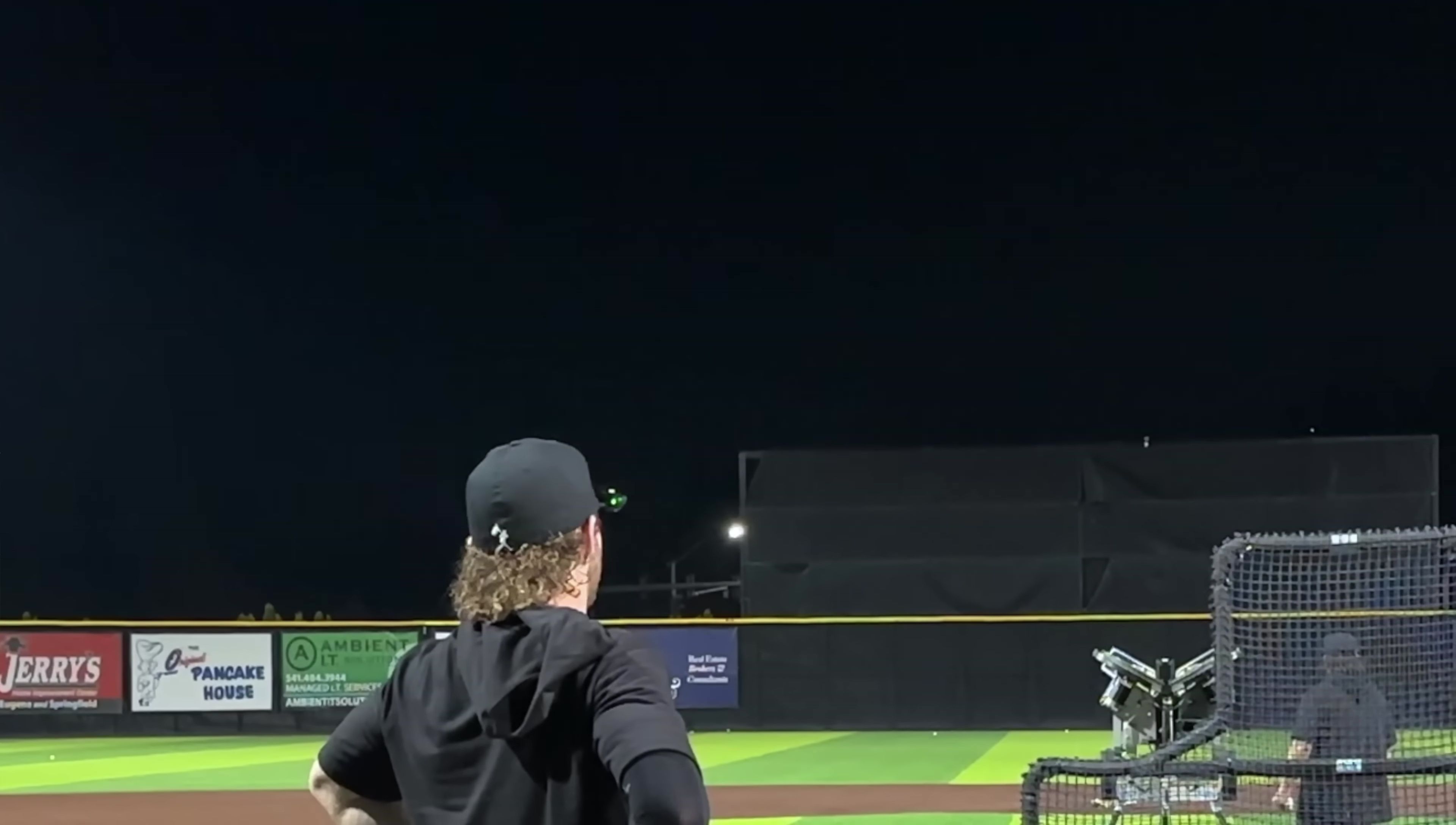 Speed reading from both bats