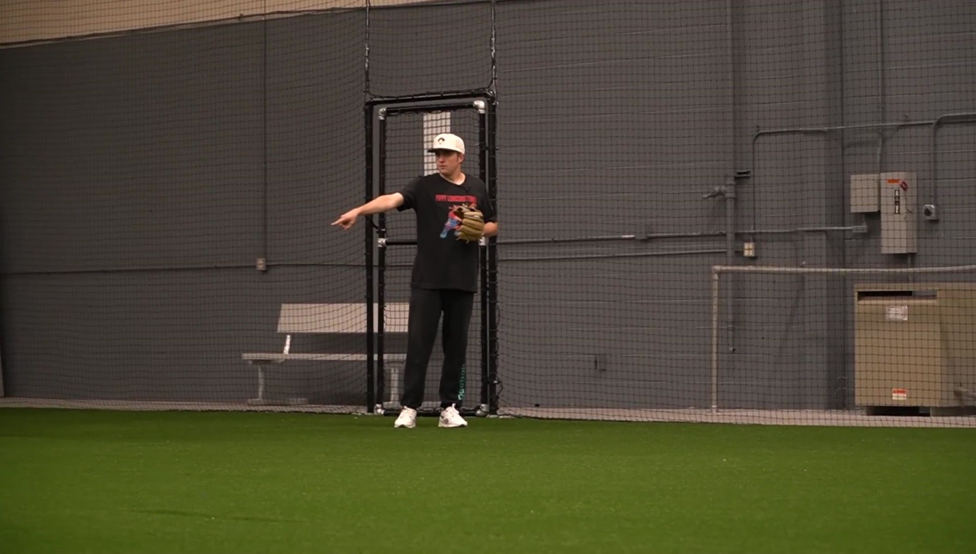 Comparison of the square shape of the PRO200 and the rounder shape of another glove.