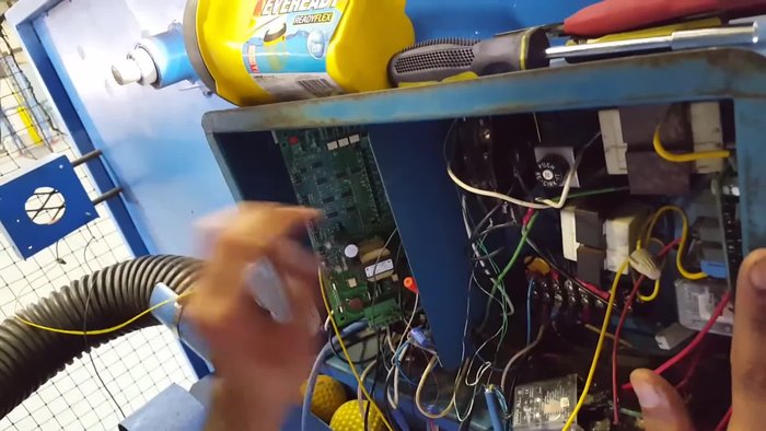 Test Button Functionality: Press the button on the machine to see if it operates. If it works when the button is pressed but not with a token or manual start, proceed to the next step.