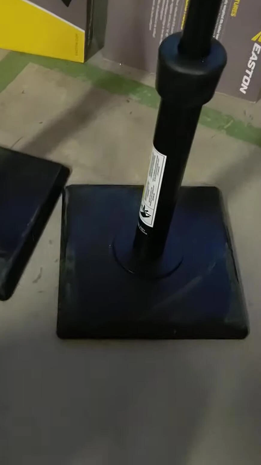 A shot focusing on the improved base of the Easton CXN