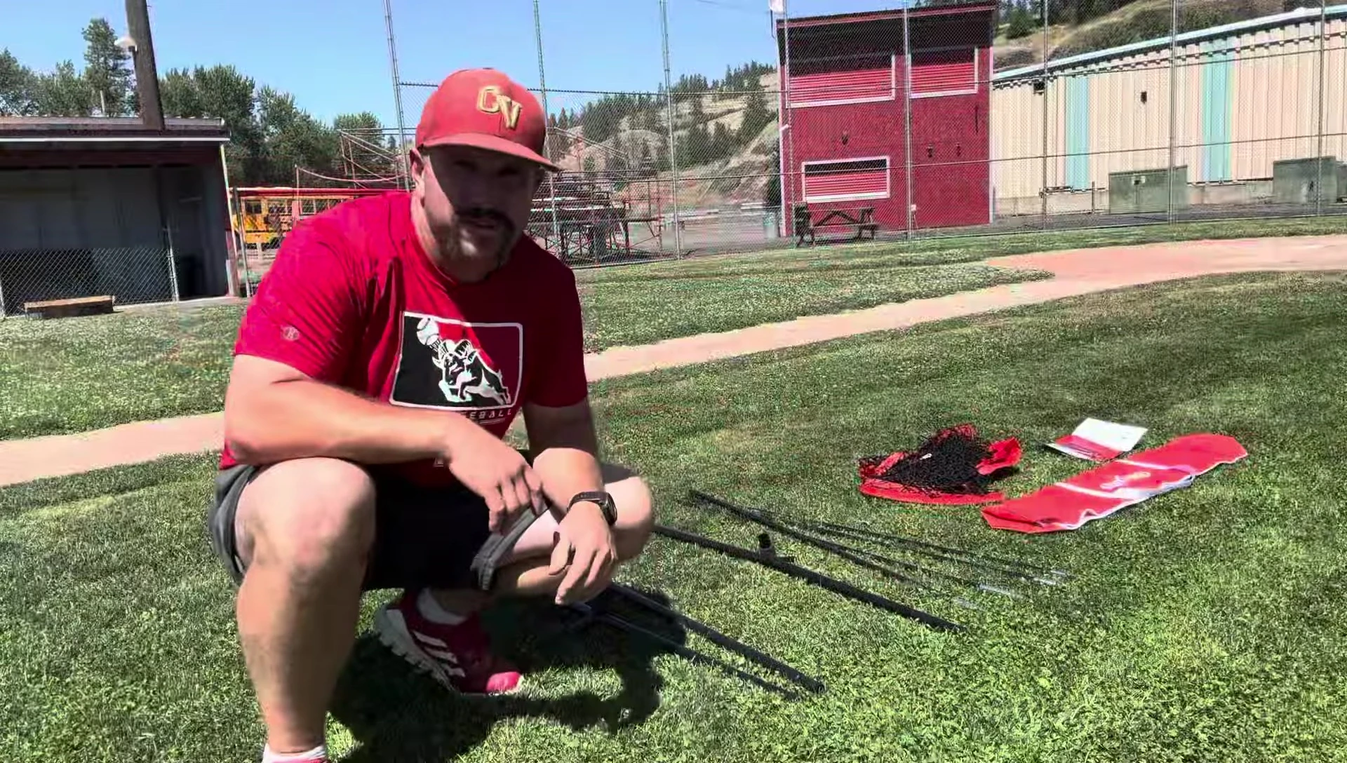 Coach Bradley assembling the I-screen.