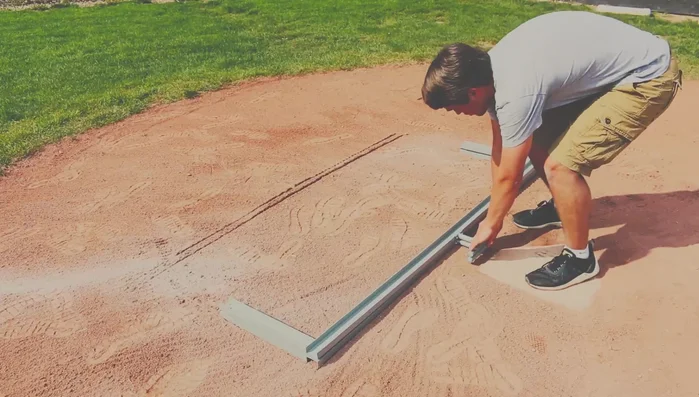 Remove the template, revealing the rectangular outline.