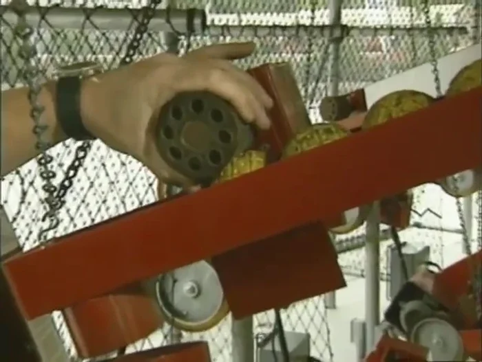 Inspect Pinch Roller Wheel and Pitching Machine Wheels